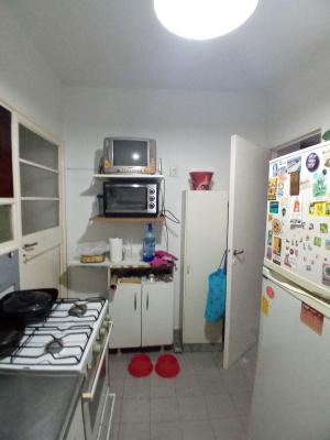 Departamento de 4 ambientes de frente con balcón y patio en la calle Alsina al 2900, Balvanera. - Imagen# 17