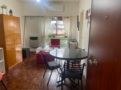 Lindo Departamento de 3 Amb. C/balcon Frances - Imagen# 17