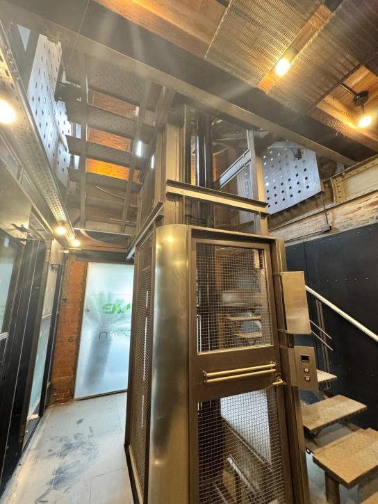 Oficinas en Venta En 4 Pisos - Imagen# 4