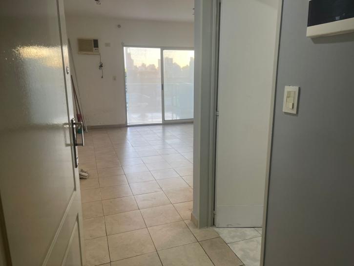 Monoambiente Frente C/balcon Aterrazado - Imagen# 4