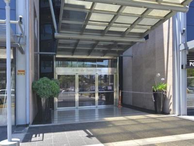 Oficina con Cocheras - Imagen# 4