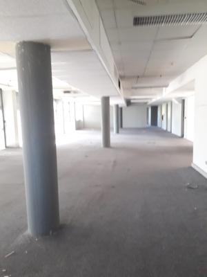 Oficina con Cocheras - Imagen# 9