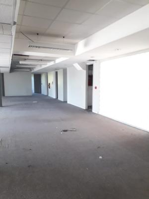 Oficina con Cocheras - Imagen# 6